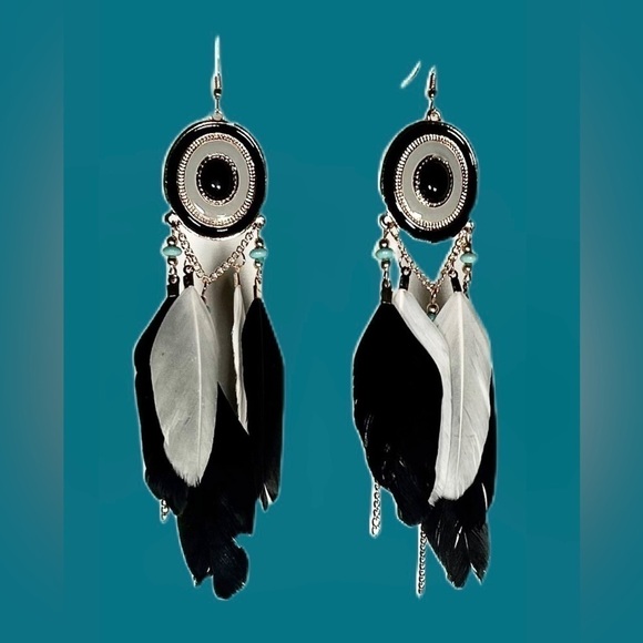 Brand NEW Boutique Boho Beaded Dangly Fashion Earrings in Mauve - Picture 8 of 10